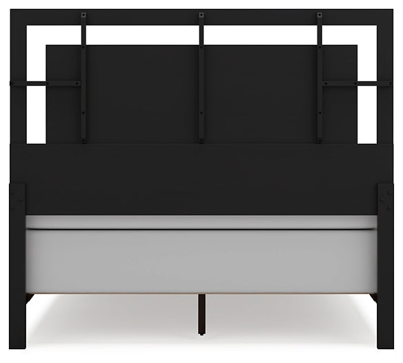 Covetown Queen Panel Bed with Mirrored Dresser